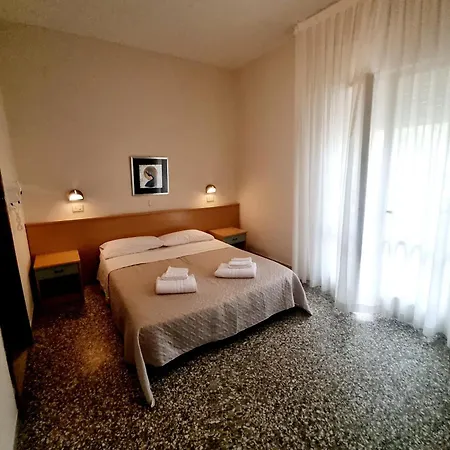 Anny 3* Cervia